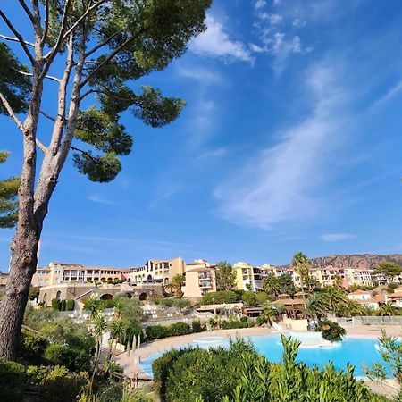Saint-Raphael- Vue Mer Et Massif De L'Esterel Exterior foto